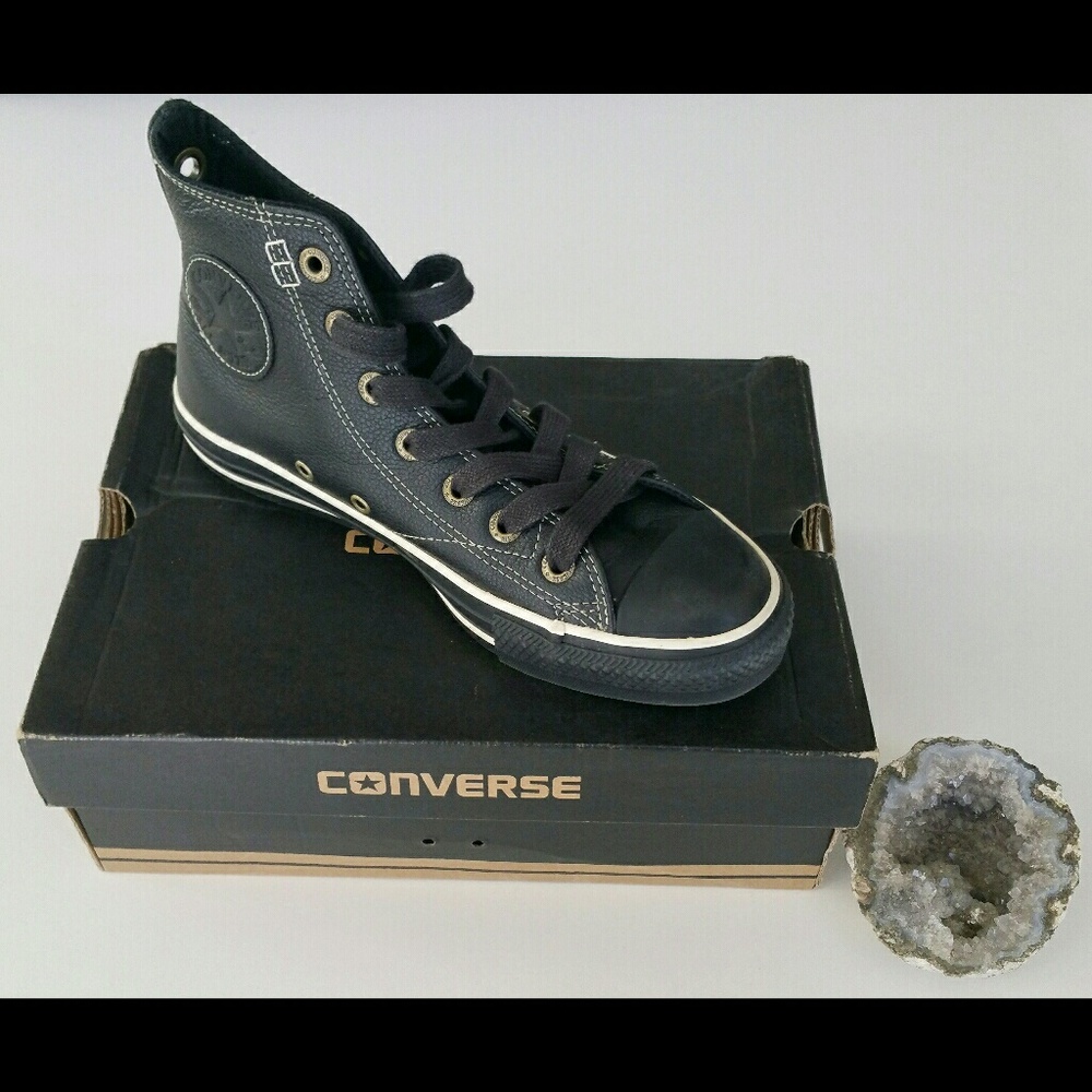 Women's/Men's HOST PICK☆Black Leather Converse All Star Sneakers